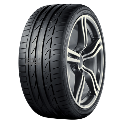 Bridgestone Potenza S001 245 45 R19 102Y MOE